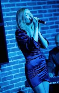 Anna Odobescu @mangal