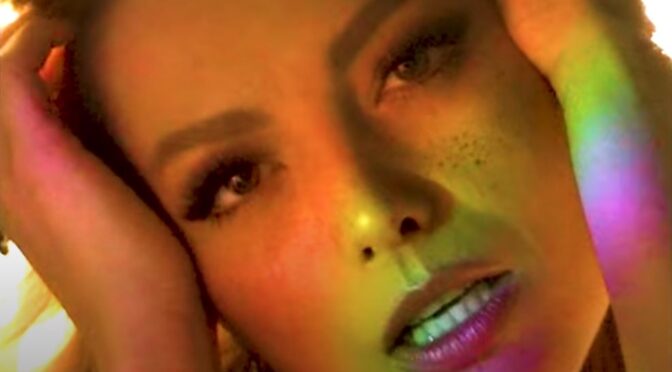 Elena releases new song ‘Trandafiri’