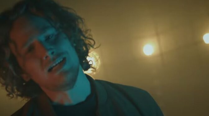 Michael Schulte is back to ‘Stay’ with new song