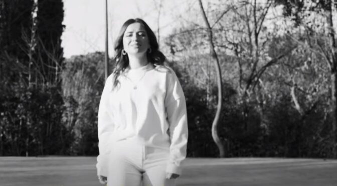 Aroilda releases her new song ‘Bab’ e bij’