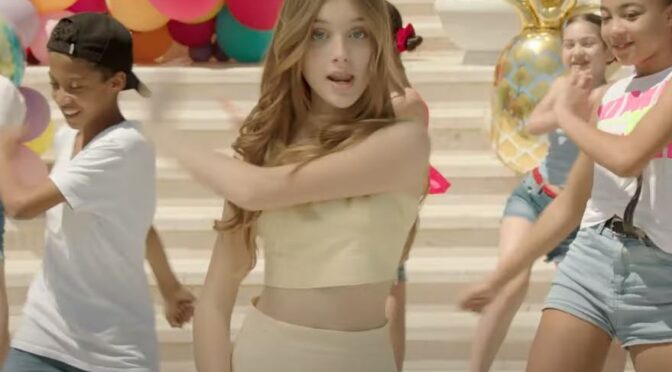 Efi Gjika is in the summer party groove with ‘Keep Moving’