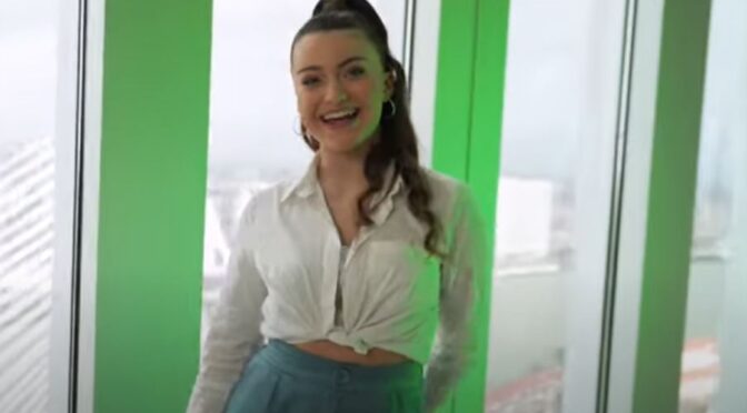 Gioia Parijs and her cool new single ‘Jij Ziet Mij’