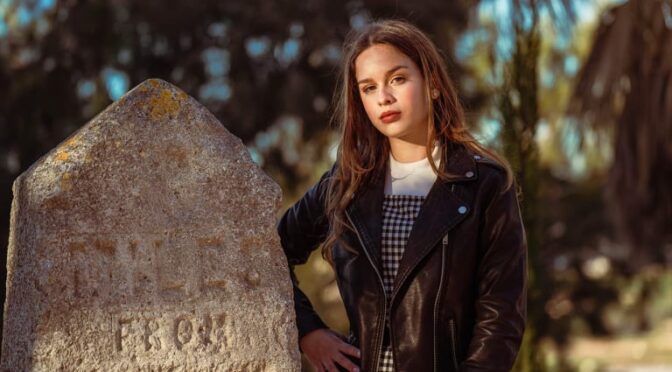 Krista Šujak releases the beautiful and emotional ‘Help Her’