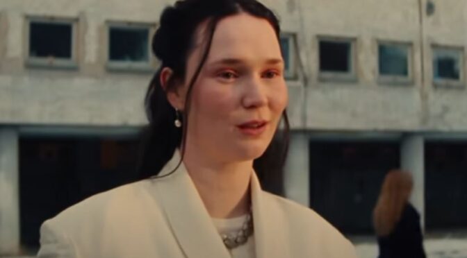 Zoë Më is taking a ‘Voyage’ to the 2025 Eurovision for Switzerland