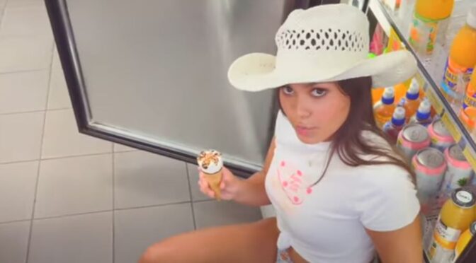 Alexa Curtis releases the cool flavour of ‘Vanilla’