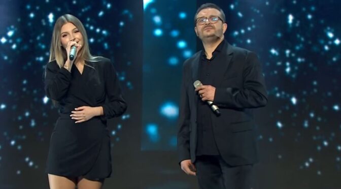 Isea & Sajmir Çili sing ‘Yjet e shpresës’ on Songs of the Century in Albania