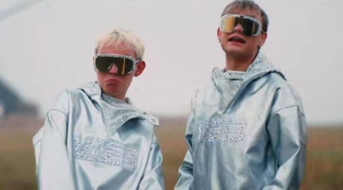 VÆB and their latest single ‘ÞETTA REDDAST’