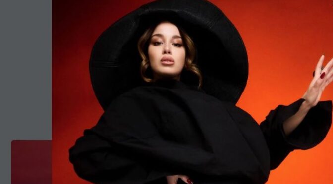 La Zarra is singing about ‘Johny’ with her latest release